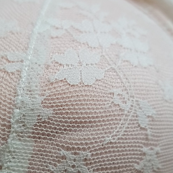 Forever 21 Lingerie Lace Bra Size 36 C - Picture 9 of 16